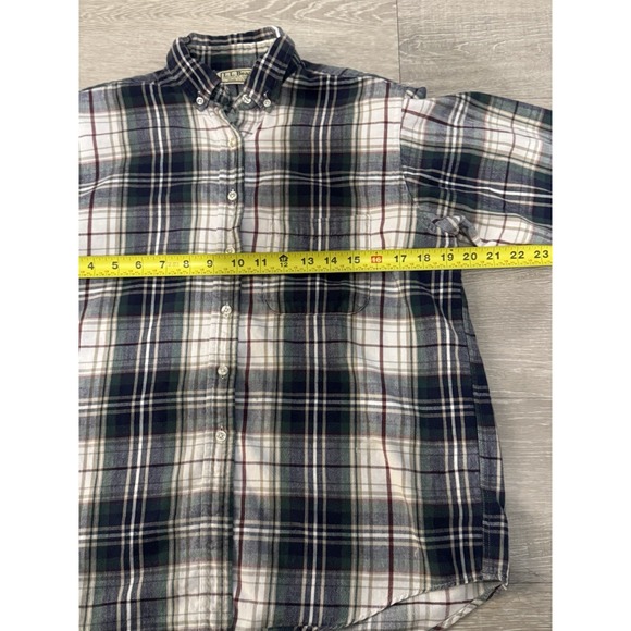 LL Bean Vintage Women's Flannel Shirt Small Green Plaid Button-Up 90s Y2K - Picture 6 of 7